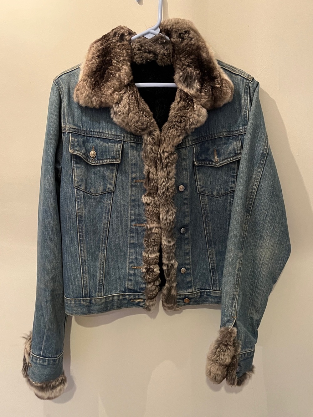 Vintage 90s Denim Jacket with Genuine Fur Collar and Cuffs, Blue Jean, Size M/L